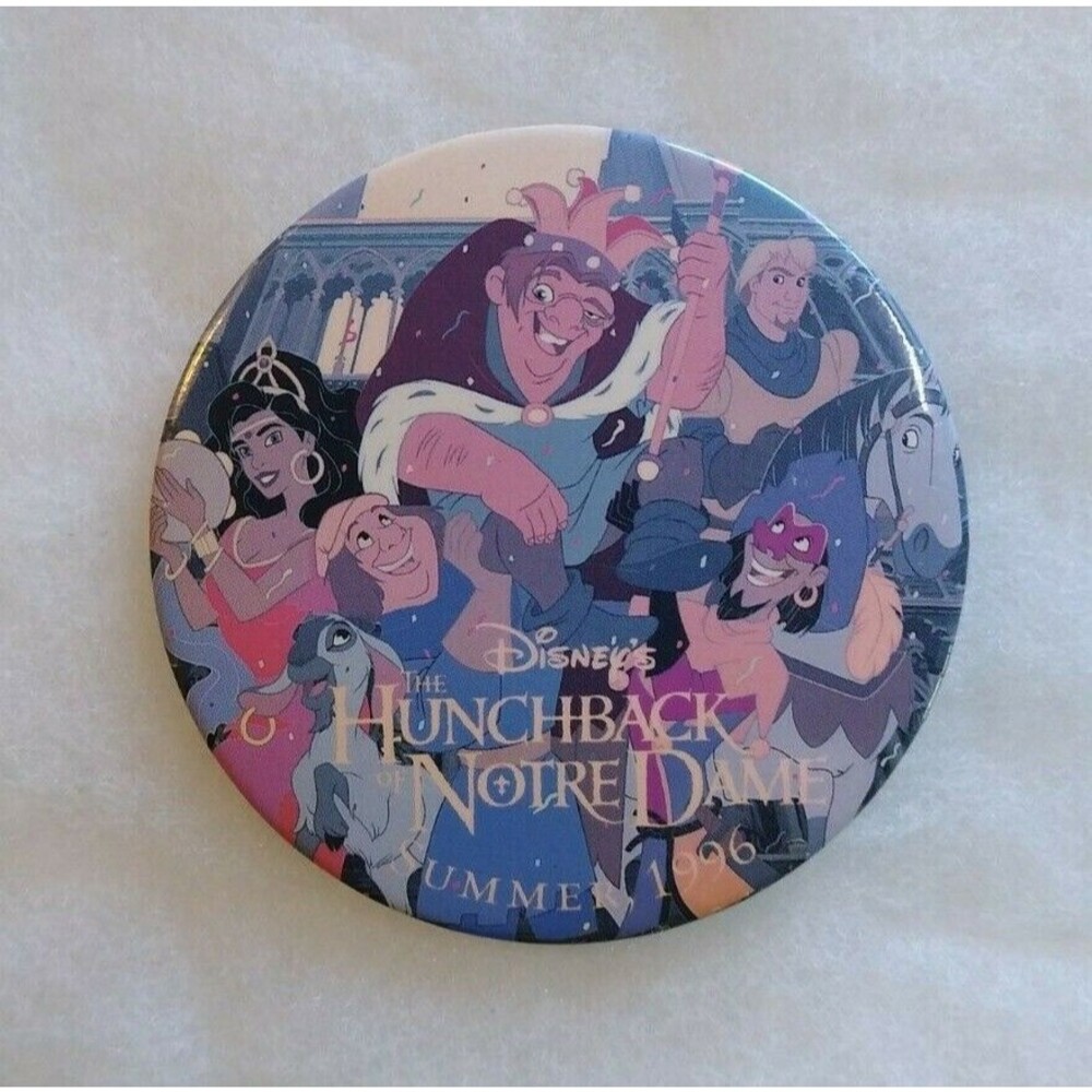 Disney Hunchback Of Notre Dame 3" Big Button Badge Vintage 1996 Original Promo - Picture 3 of 4